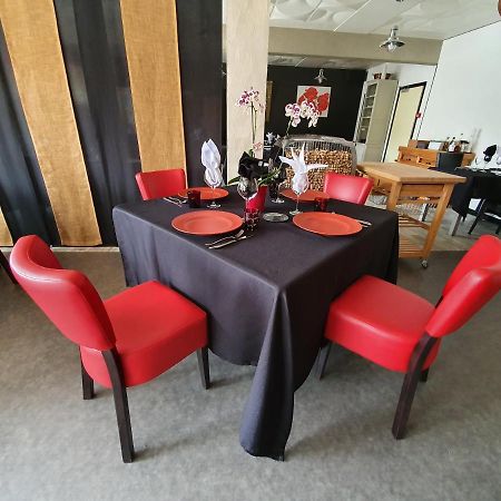 hotel l Ander Saint-Flour  Buitenkant foto