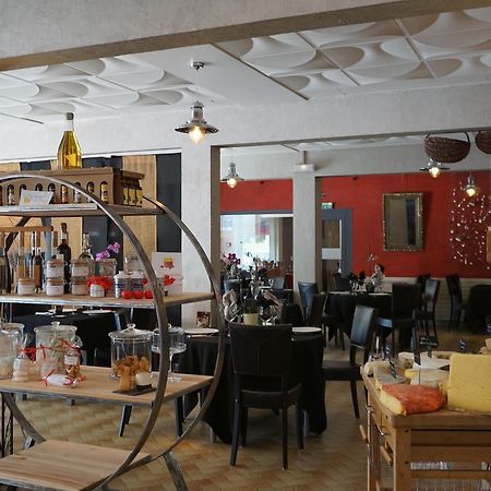hotel l Ander Saint-Flour  Buitenkant foto