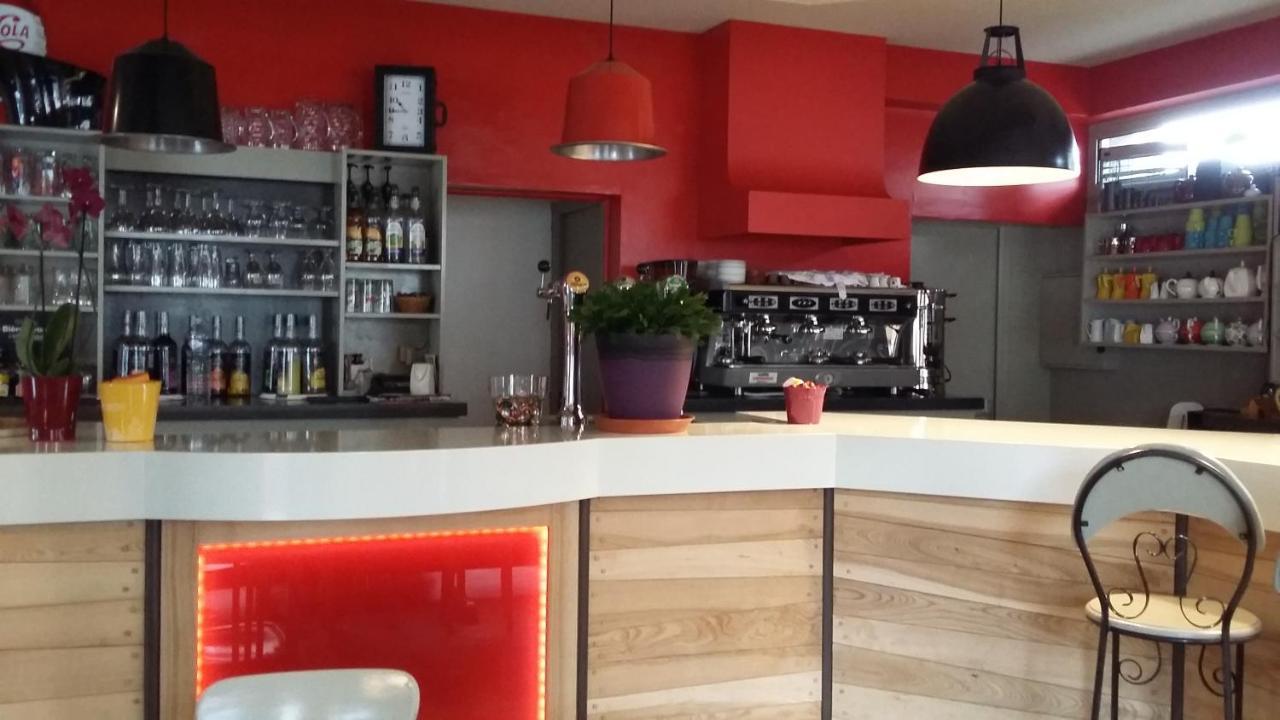 hotel l Ander Saint-Flour  Buitenkant foto