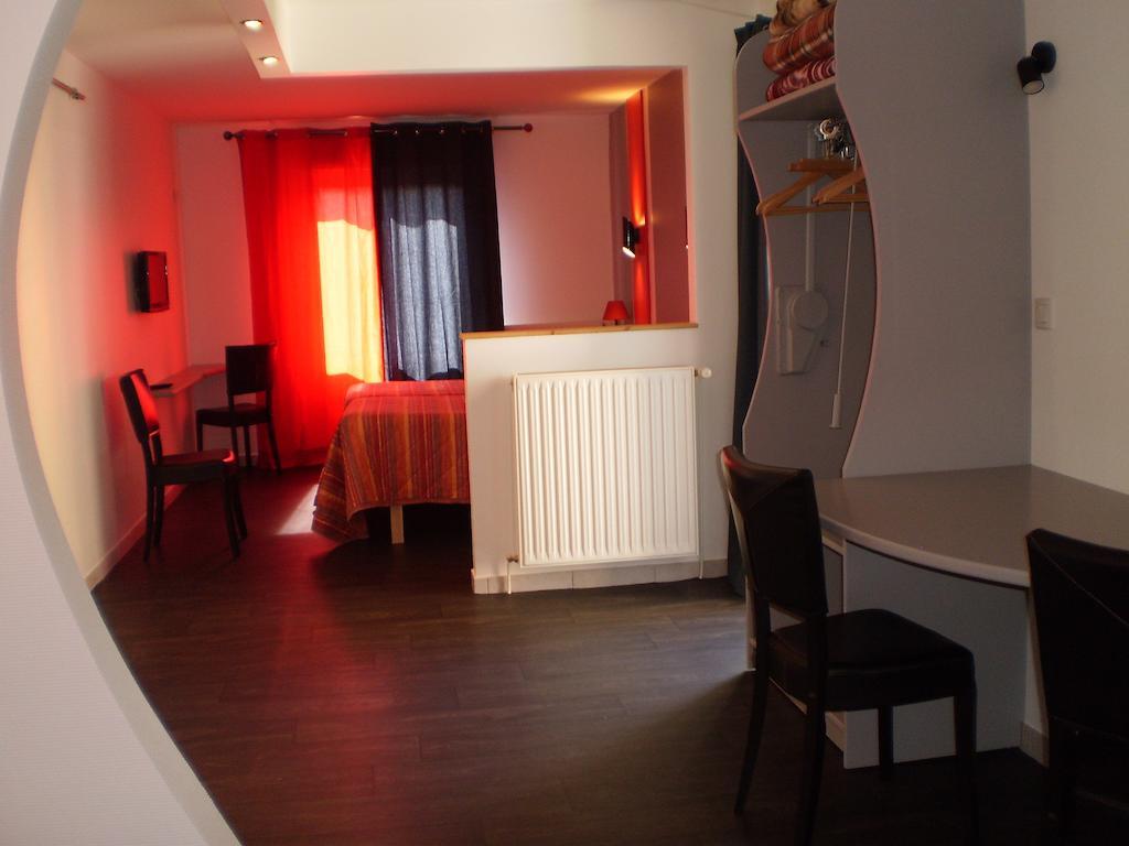 hotel l Ander Saint-Flour  Kamer foto