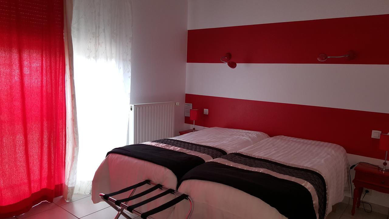 hotel l Ander Saint-Flour  Buitenkant foto